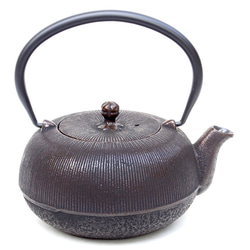 成龍堂鋳造所 齋峰作 南部鉄器 鉄瓶 丸南部アラレ1.8L 内面漆焼付 酸化